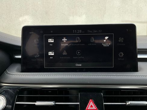 Used 2025 Genesis G70 2.5T image 33