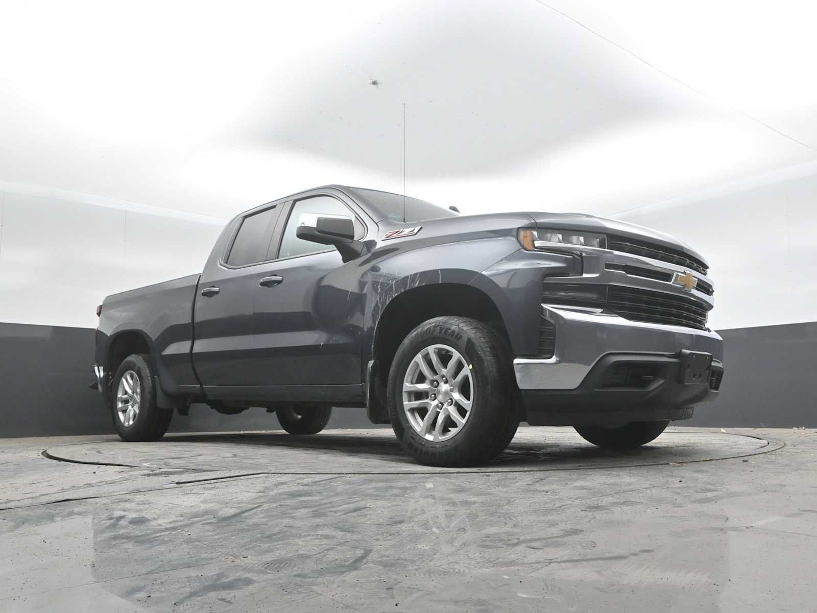 Used 2019 Chevrolet Silverado 1500 LT w/ All-Star Edition AWD/4WD image 28