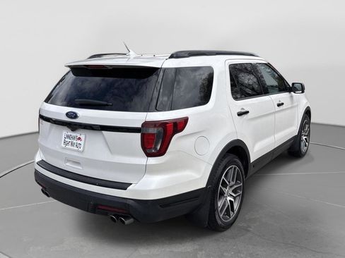 Used 2018 Ford Explorer Sport w/ Equipment Group 401A AWD/4WD image 11