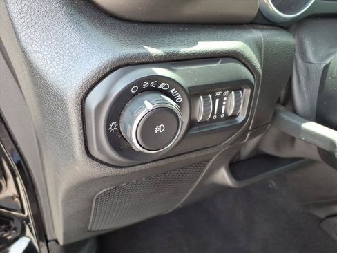 Used 2020 Jeep Wrangler Unlimited Rubicon AWD/4WD image 15