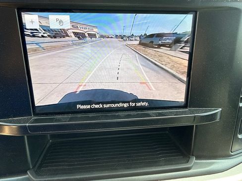 Used 2025 Ford F250 XLT AWD/4WD image 26