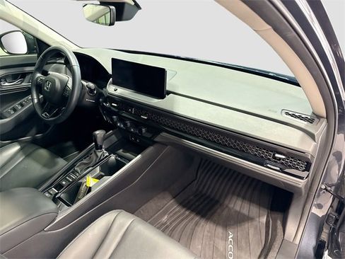 Used 2023 Honda Accord EX-L image 23