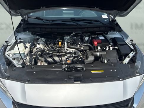 Used 2024 Nissan Altima 2.5 SV FWD image 21