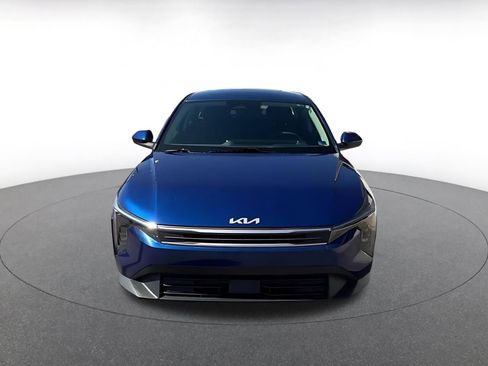 Used 2025 Kia K4 LXS image 4