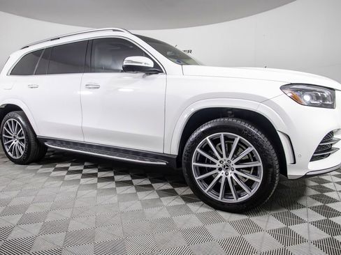 Used 2023 Mercedes-Benz GLS 450 4MATIC image 3