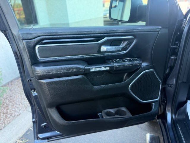 Used 2021 RAM 1500 Laramie w/ Sport Appearance Package AWD/4WD image 8