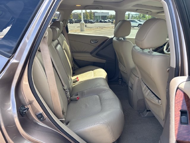 Used 2010 Nissan Murano LE w/ Navigation Pkg AWD/4WD image 19