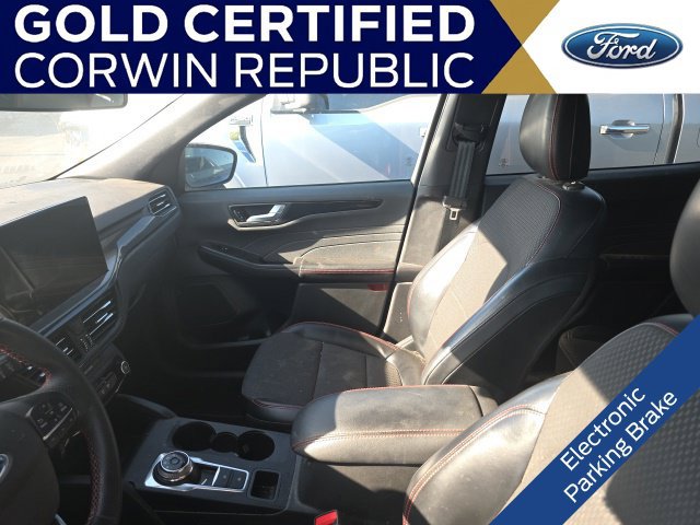 Used 2023 Ford Escape ST-Line w/ Tech Pack #1 FWD image 10