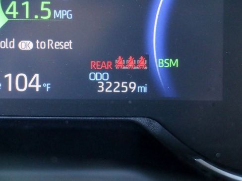 Used 2024 Toyota RAV4 SE image 12