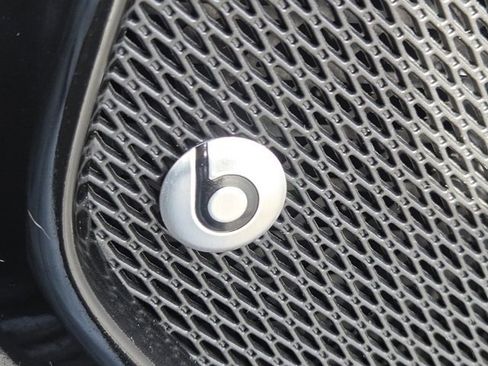 Used 2016 Jeep Renegade Latitude image 16