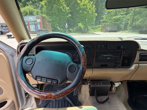 Used 1997 Dodge Ram 3500 Truck 2WD Club Cab image 11