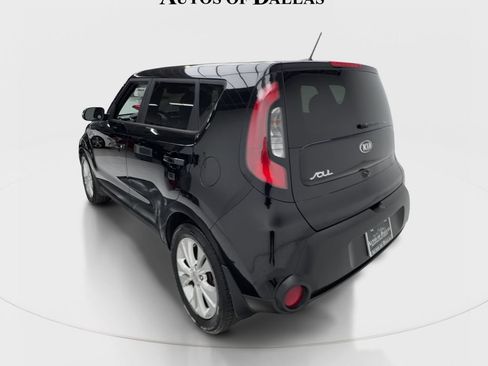 Used 2014 Kia Soul + w/ UVO w/Eservices Package FWD image 10