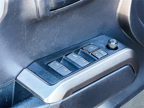 Used 2022 Toyota Tacoma SR5 image 12