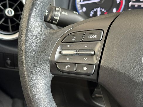 Used 2022 Hyundai Kona SEL FWD image 27