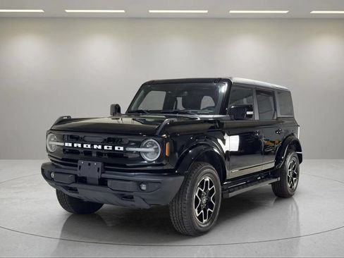 Used 2024 Ford Bronco Outer Banks AWD/4WD image 20