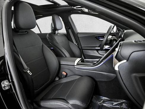 Certified 2025 Mercedes-Benz C 300 4MATIC Sedan image 17