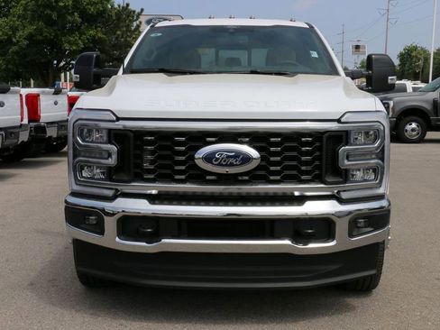 New 2026 Ford F350 Lariat AWD/4WD image 3