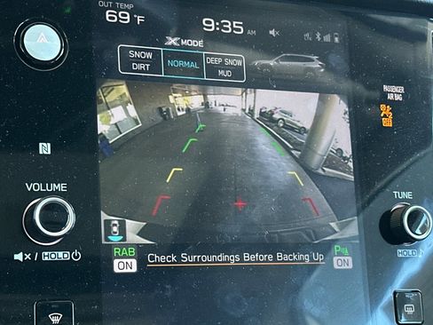 Certified 2025 Subaru Outback Onyx Edition XT image 22