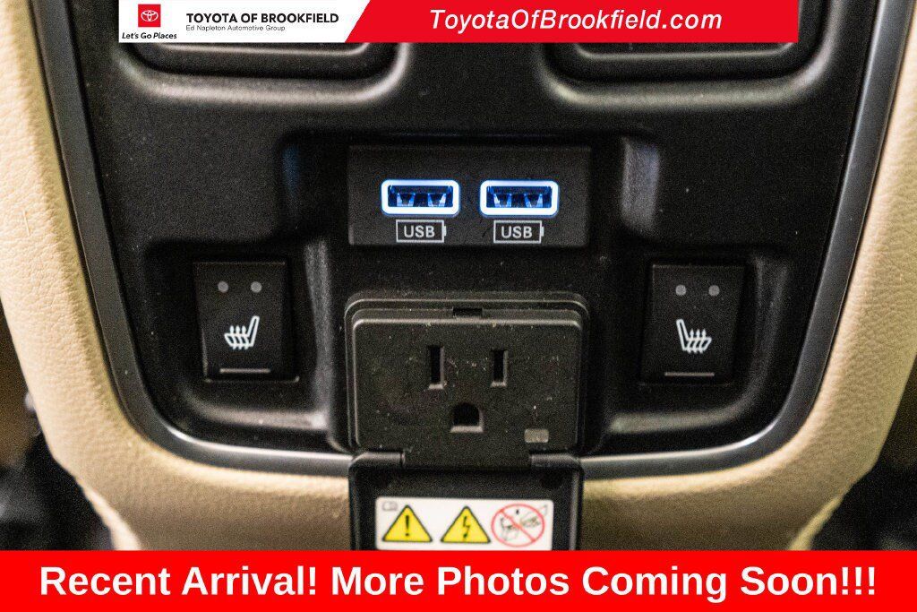 Used 2018 Dodge Durango Citadel w/ Technology Group AWD/4WD image 34