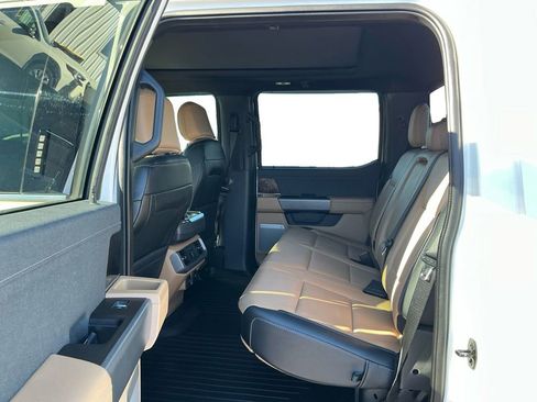 Used 2021 Ford F150 Lariat w/ Equipment Group 502A High image 21