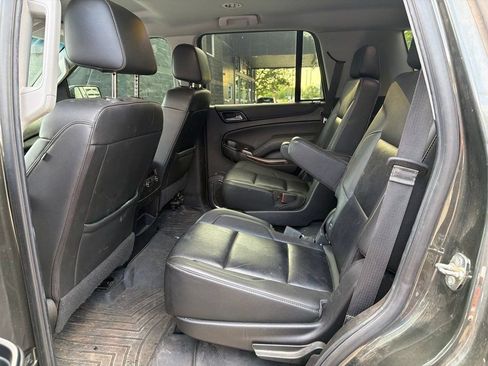 Used 2019 Chevrolet Tahoe LT w/ Off-Road Package AWD/4WD image 11