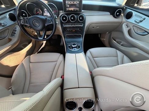 Used 2019 Mercedes-Benz GLC 300 image 16