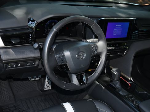 Certified 2026 Toyota Camry SE FWD image 8