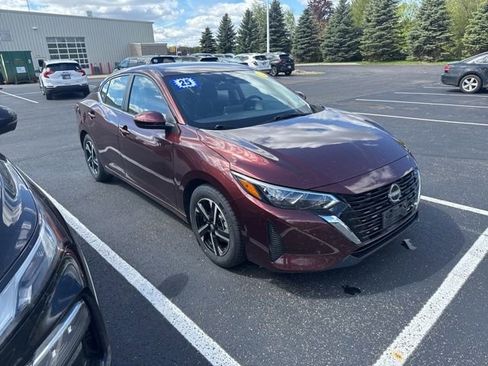 Used 2025 Nissan Sentra SV FWD image 2