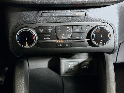 New 2026 Ford Escape ST-Line image 18