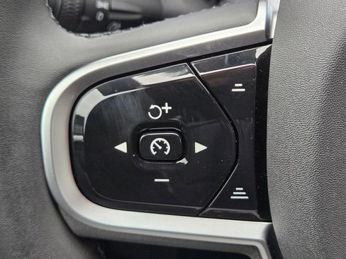 New 2026 Volvo XC60 B5 Plus w/ Climate Package image 20