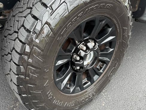 Used 2020 Ford F250 Lariat w/ Tremor Off-Road Package AWD/4WD image 9