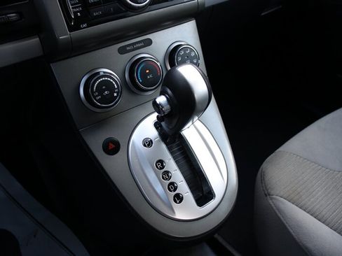 Used 2011 Nissan Sentra 2.0 S image 8