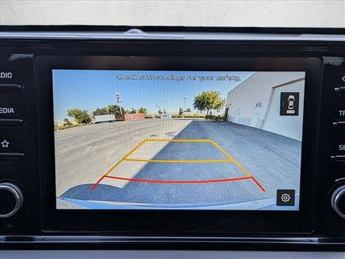 Used 2021 Kia K5 LXS FWD image 13