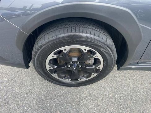 Used 2023 Subaru Crosstrek 2.0i Premium image 13