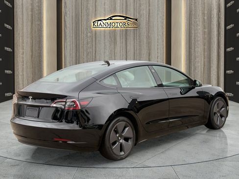 Used 2023 Tesla Model 3 Standard Range RWD image 9