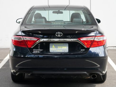 Used 2017 Toyota Camry SE FWD image 42