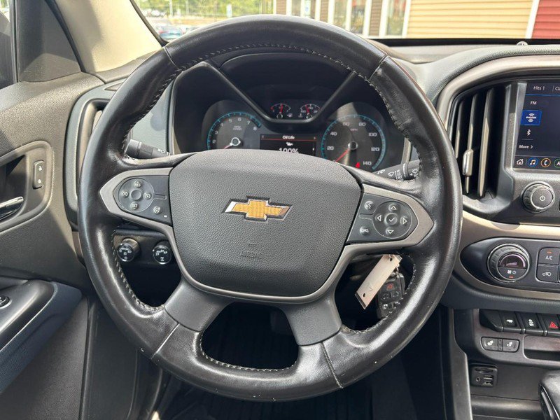 Used 2022 Chevrolet Colorado Z71 w/ Z71 Midnight Edition AWD/4WD image 15