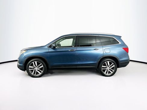 Used 2018 Honda Pilot Touring image 4