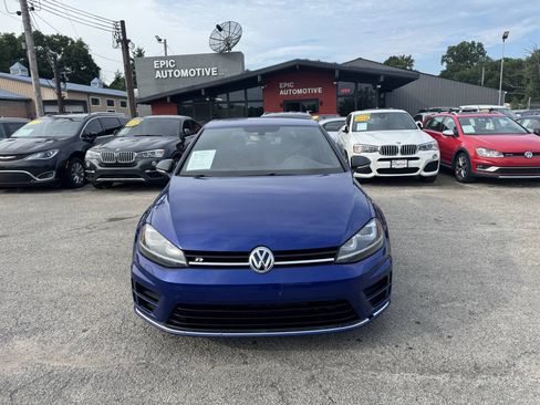 Used 2016 Volkswagen Golf R 4-Door AWD/4WD image 18