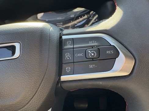 Used 2023 Jeep Compass Trailhawk AWD/4WD image 60