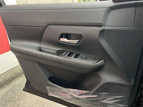 New 2026 Nissan Kicks SV w/ SV Premium Package AWD/4WD image 20