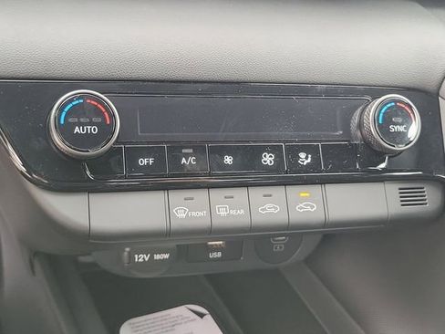 New 2026 Hyundai Elantra Sport FWD image 9