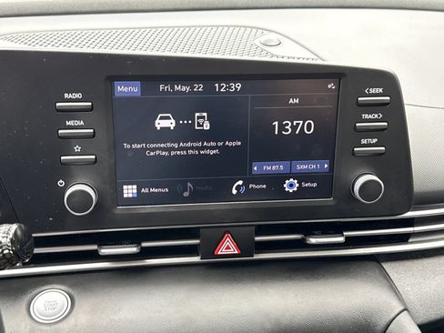 Used 2023 Hyundai Elantra SEL FWD image 20