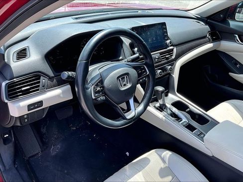 Used 2018 Honda Accord EX-L image 16
