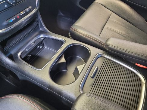 Used 2018 Dodge Grand Caravan GT FWD image 26