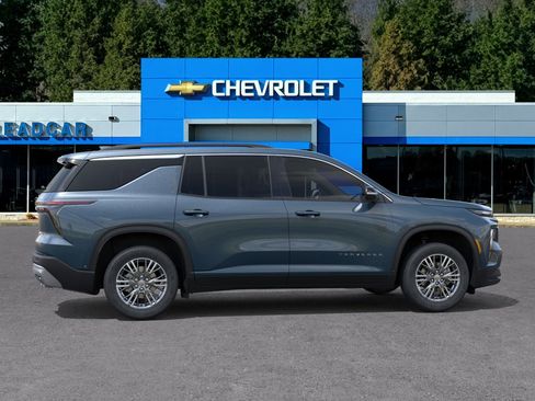 New 2026 Chevrolet Traverse LT w/ Driver Confidence Package image 29