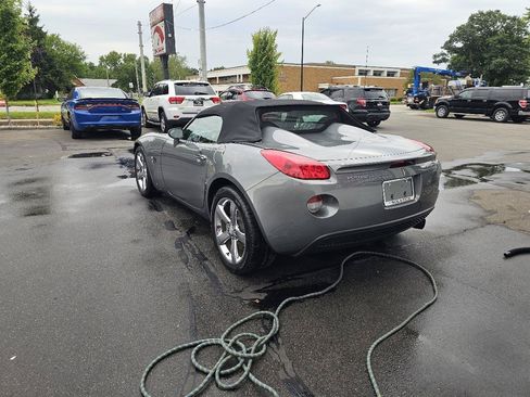 Used 2007 Pontiac Solstice Convertible w/ Preferred Package RWD image 8