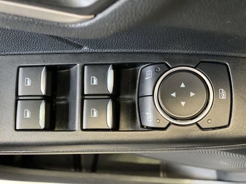 Used 2022 Ford Escape SE AWD/4WD image 16