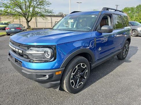Certified 2023 Ford Bronco Sport Outer Banks w/ Tech Package AWD/4WD image 4