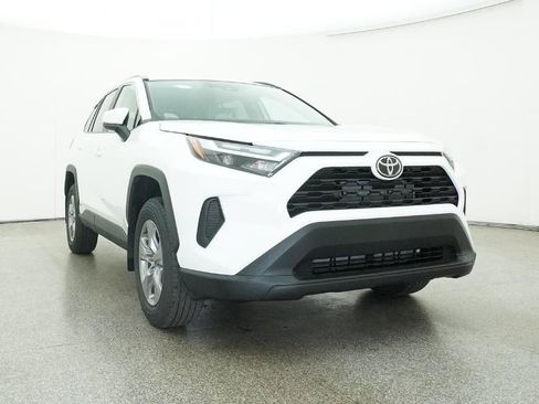 New 2025 Toyota RAV4 XLE image 22
